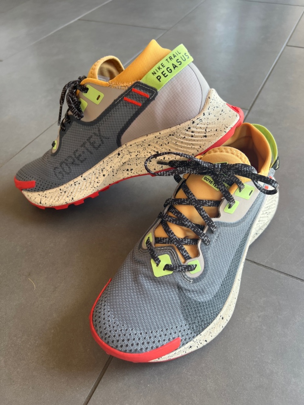 Nike Trail Pegasus GTX - Like New - Men’s Size 7
